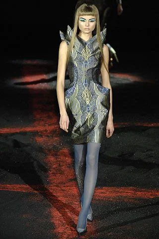 Look 17